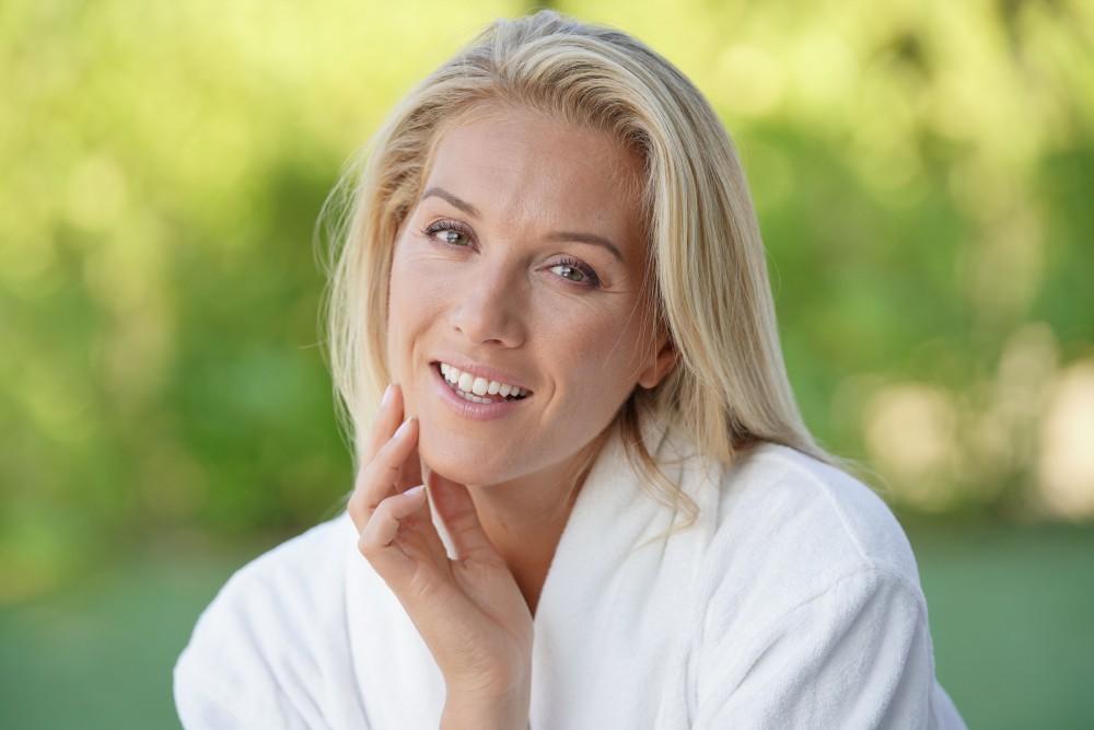 Navigating Menopause Naturally: A Hormone-Free Journey to Wellness