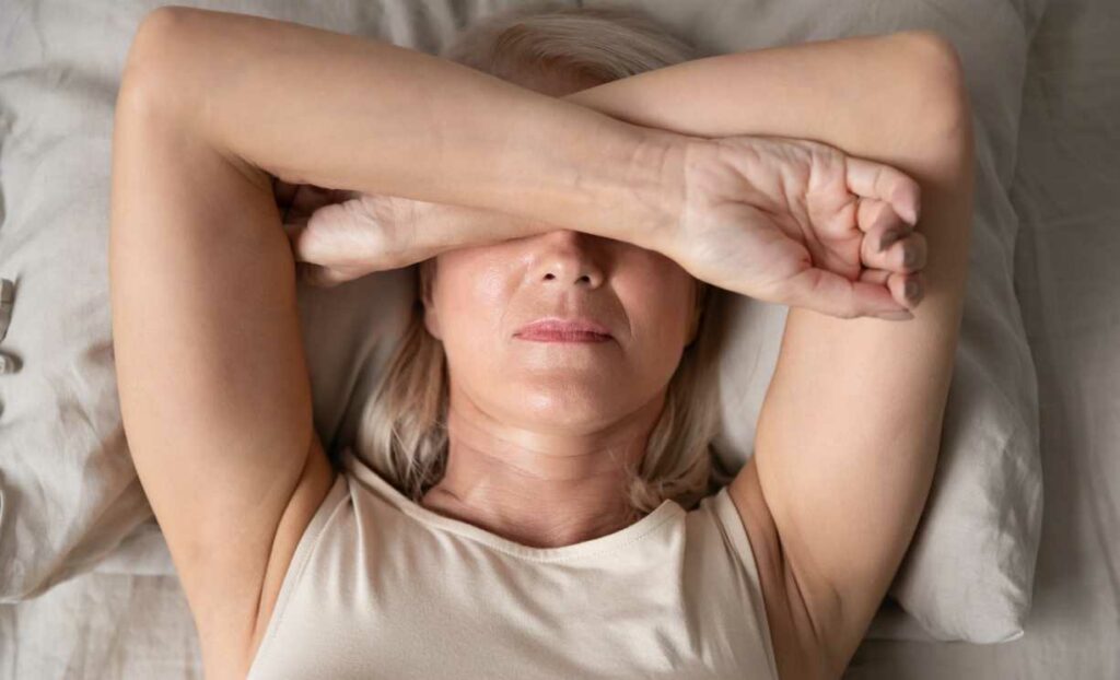 perimenopause sleep problems natural remedies