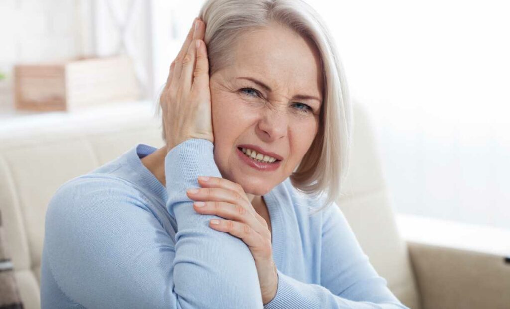 tinnitus menopause treatment